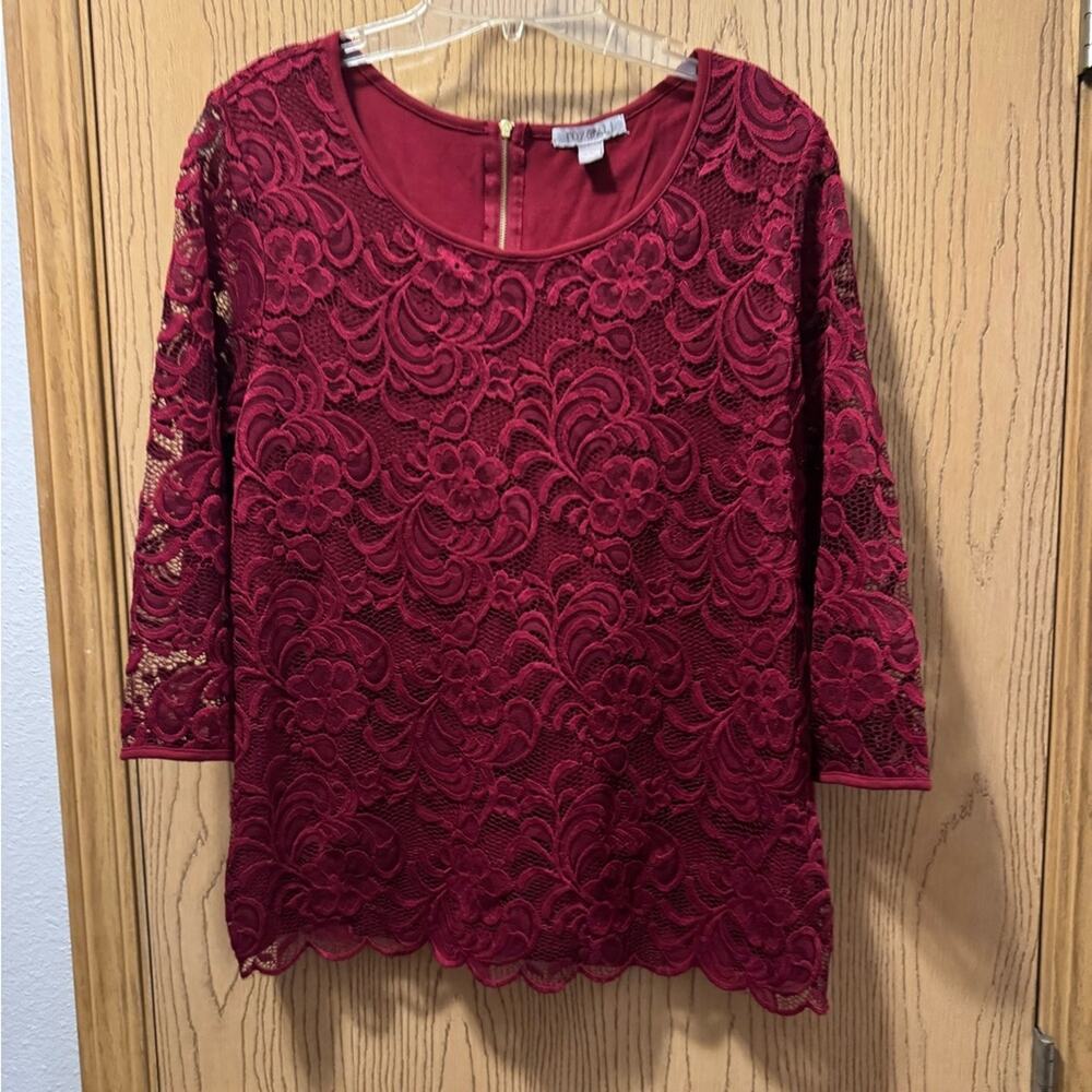Roz & Ali Burgundy Lace Blouse - Picture 4 of 8